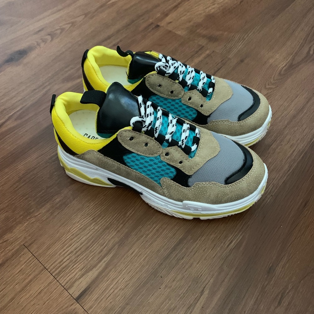 Dad Shoes - Sneaker😍 (Ladies) - Picture 3 of 3